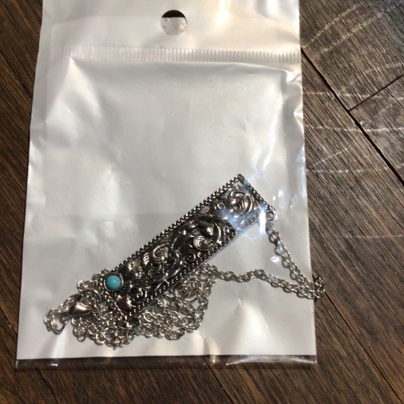 Boho turquoise plate statement necklace - Picture 3 of 3